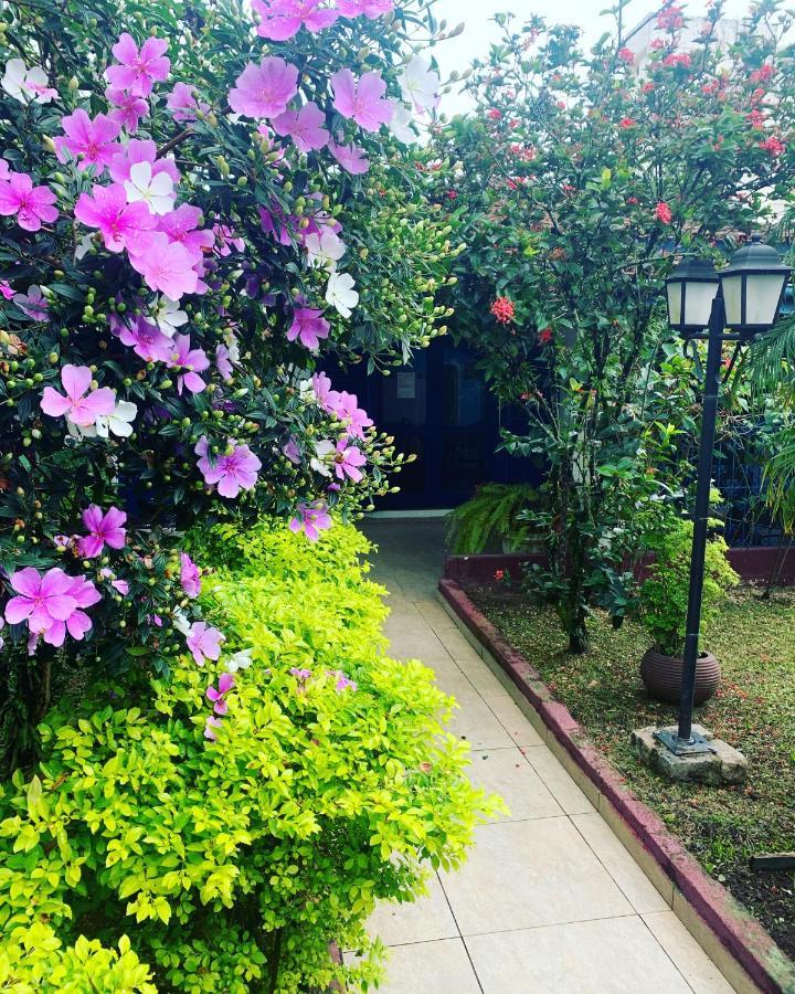 Villa Di Verona Charm Hotel Guarujá Exteriör bild