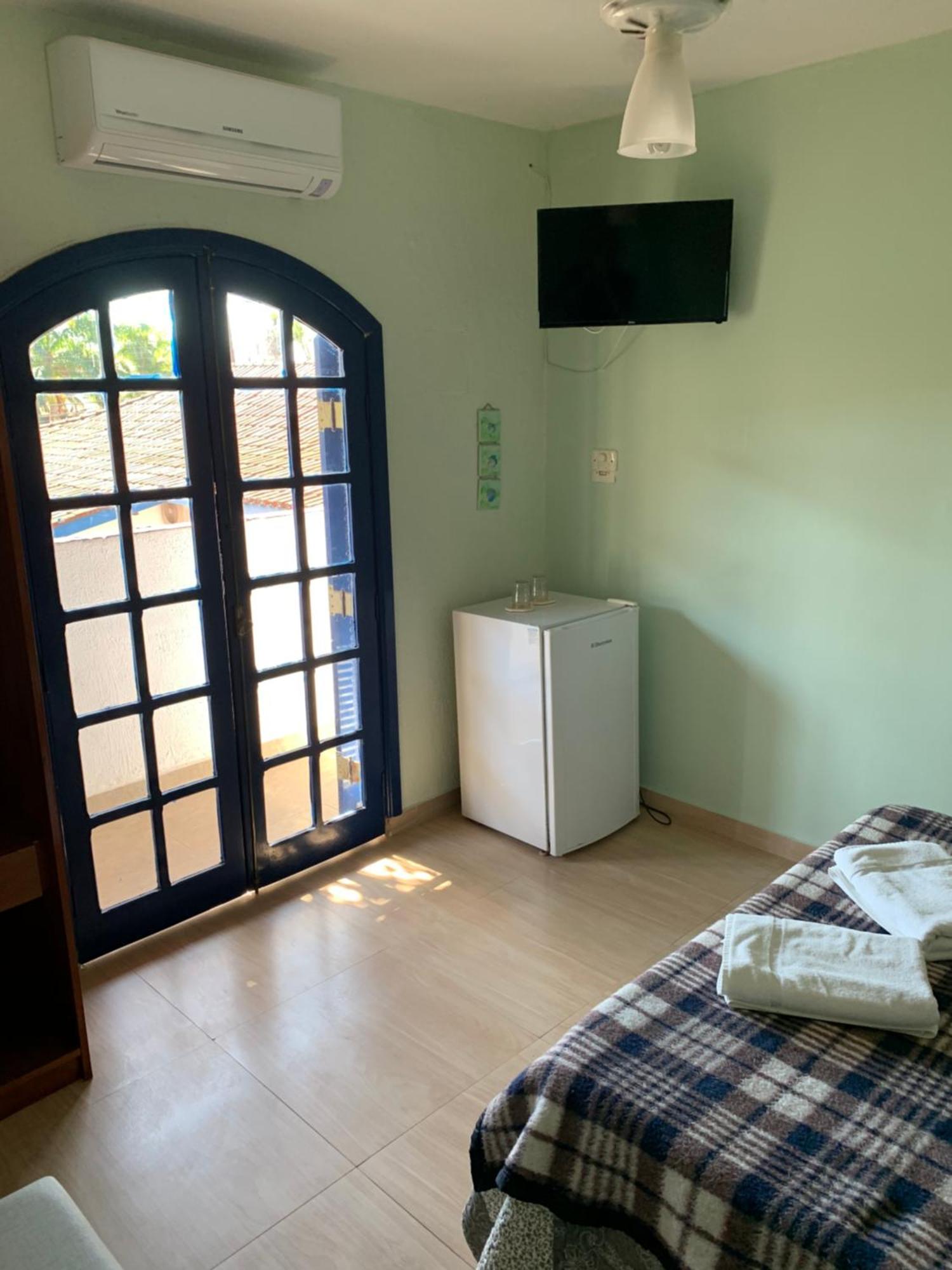 Villa Di Verona Charm Hotel Guarujá Rum bild