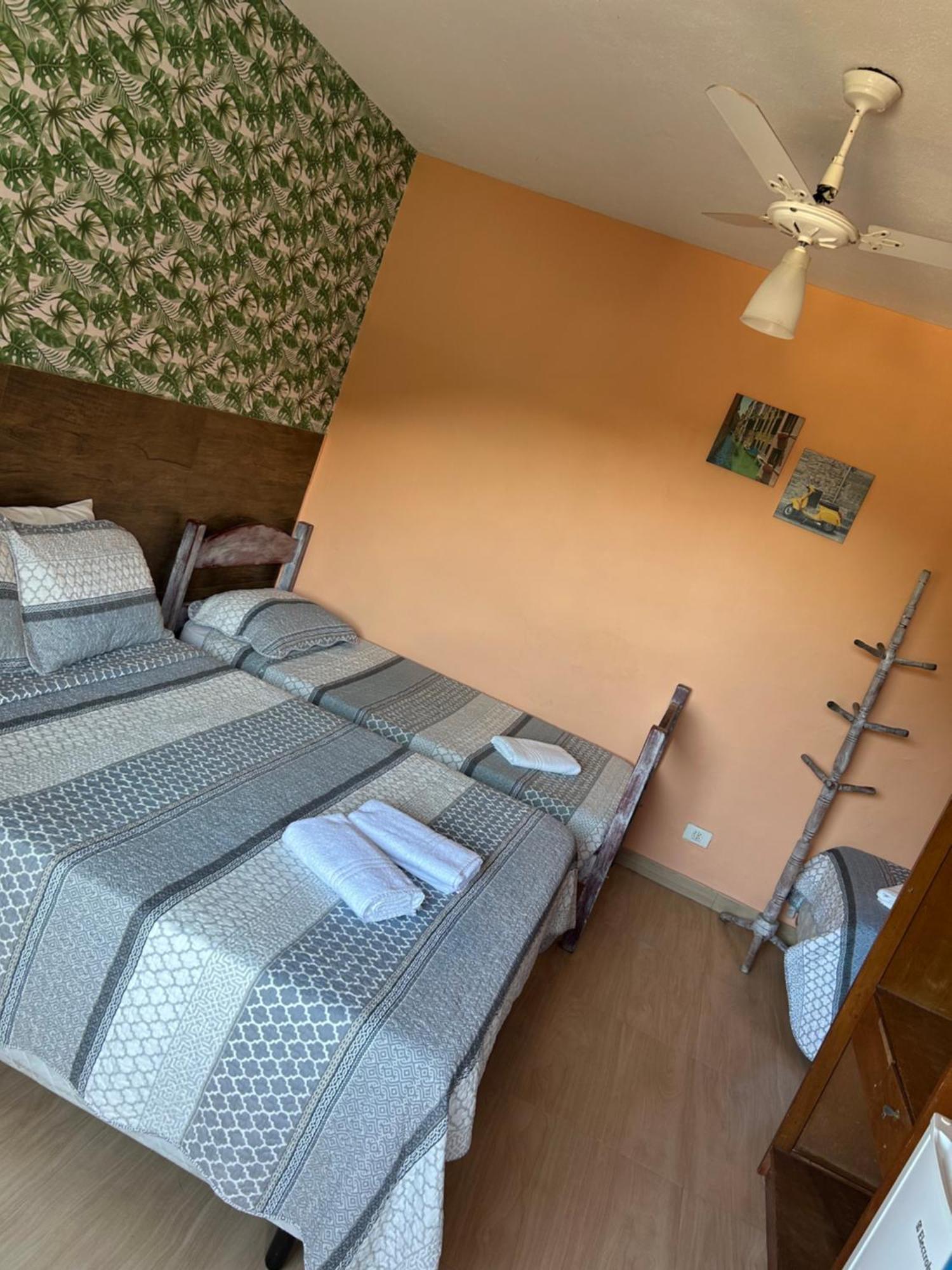 Villa Di Verona Charm Hotel Guarujá Rum bild